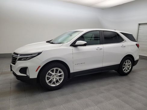 Used 2022 Chevrolet Equinox LT FWD image 2