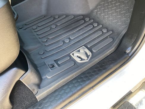 Used 2019 RAM 1500 Classic Warlock w/ Trailer & Traction Group AWD/4WD image 12