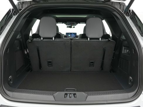 New 2026 Ford Explorer ST-Line AWD/4WD image 21