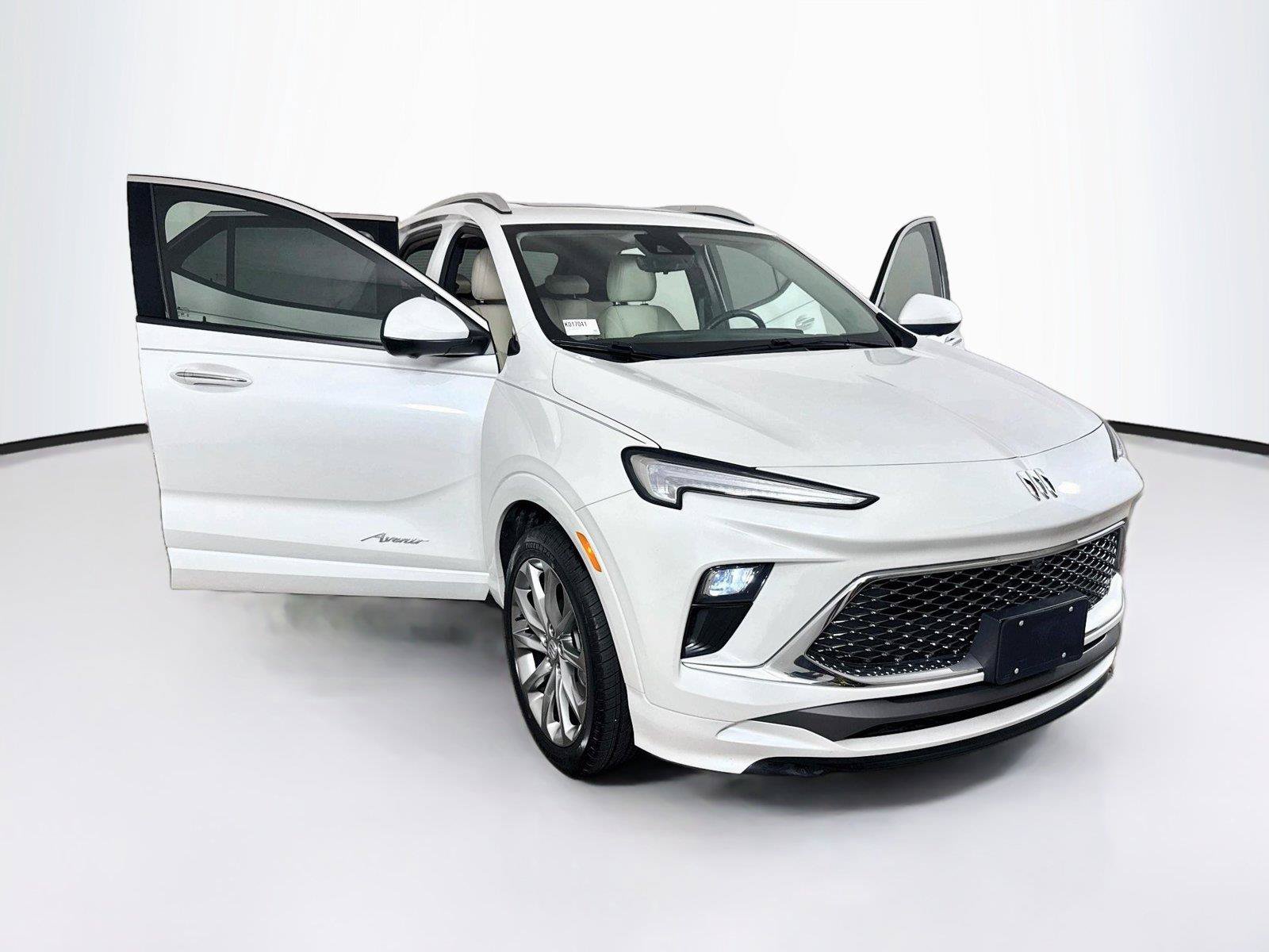 Used 2024 Buick Encore GX Avenir w/ Avenir Technology Package FWD image 43