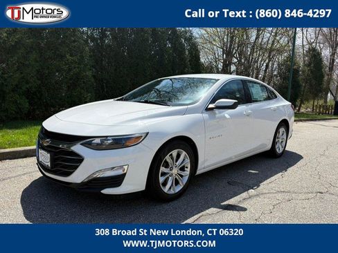 Used 2022 Chevrolet Malibu LT FWD image 4