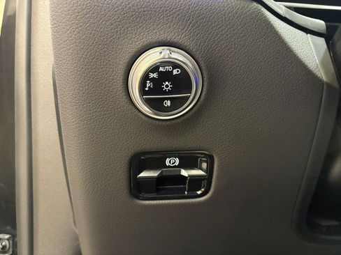 New 2026 Mercedes-Benz GLC 300 image 9