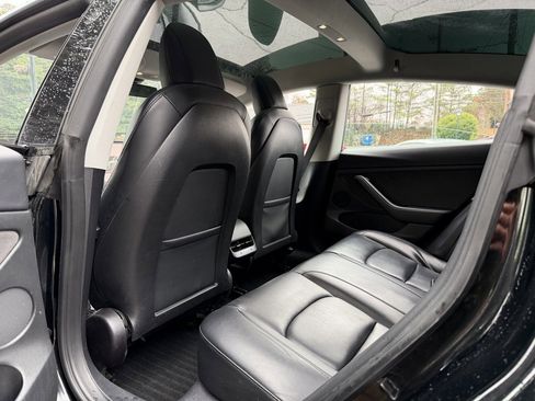 Used 2022 Tesla Model 3 Long Range image 30