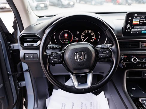 Used 2024 Honda Pilot Touring image 50