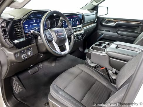 Used 2023 GMC Sierra 1500 Elevation AWD/4WD image 11