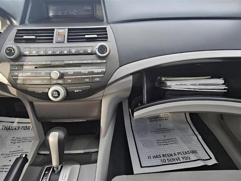 Used 2011 Honda Accord LX image 16