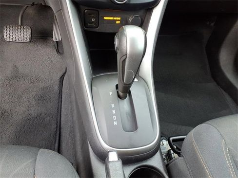 Used 2019 Chevrolet Trax LT image 13