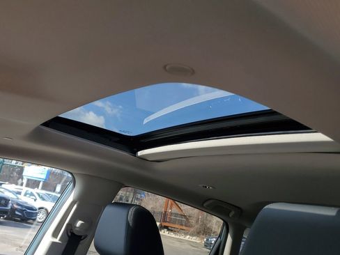 New 2026 Honda HR-V EX-L image 9