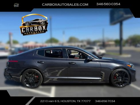 Used 2022 Kia Stinger GT1 w/ Red Interior Color Package image 6