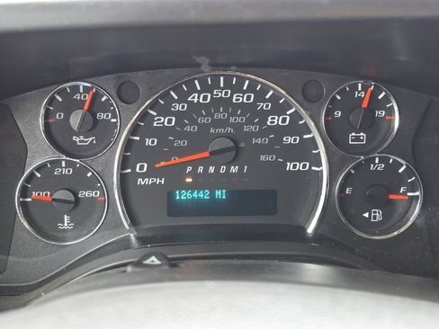 Used 2017 Chevrolet Express 2500 image 20