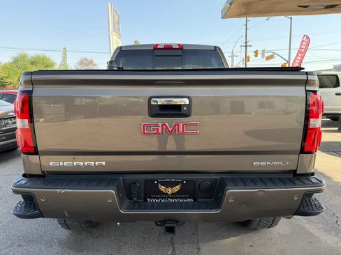 Used 2015 GMC Sierra 1500 Denali AWD/4WD image 36