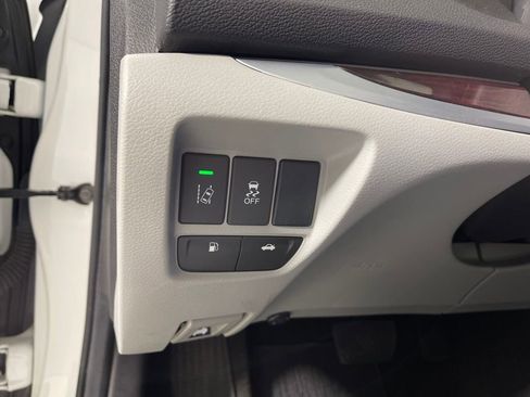 Used 2015 Acura TLX Tech image 31