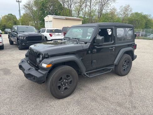 Used 2023 Jeep Wrangler Sport AWD/4WD image 7