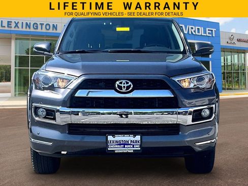 Used 2018 Toyota 4Runner Limited AWD/4WD image 3