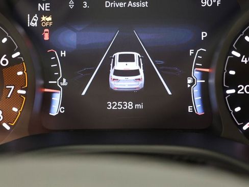 Used 2024 Jeep Compass Trailhawk image 17