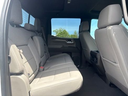 Used 2025 Chevrolet Silverado 1500 LT w/ Z71 Off-Road Package AWD/4WD image 35