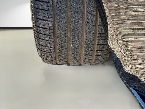 New 2026 Land Rover Range Rover SE image 43