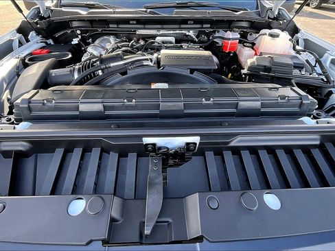 New 2026 GMC Sierra 3500 SLT w/ SLT Convenience Package image 11