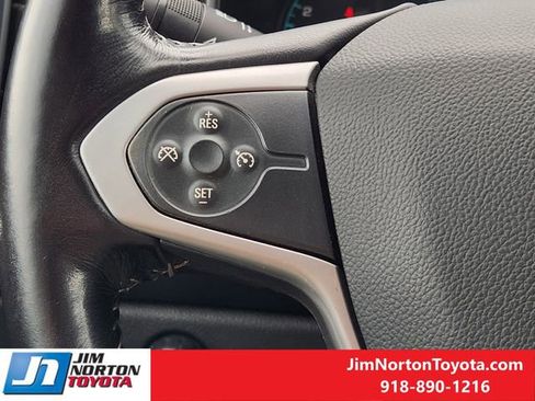 Used 2022 Chevrolet Colorado LT w/ LT Convenience Package AWD/4WD image 28
