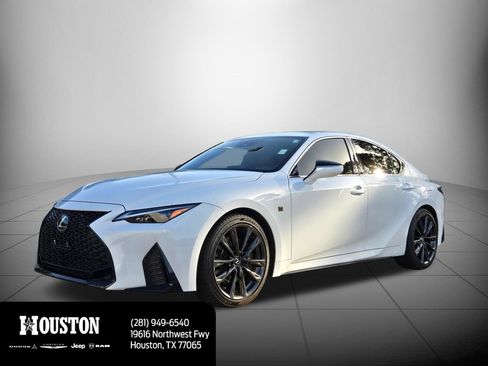 Used 2024 Lexus IS 350 F Sport RWD image 4