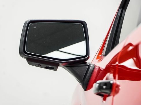 Used 2025 Chevrolet Silverado 1500 ZR2 w/ Technology Package image 14