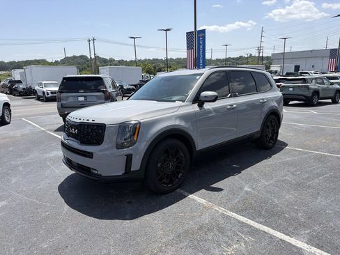 Used 2022 Kia Telluride SX w/ SX Prestige Package AWD/4WD image 7