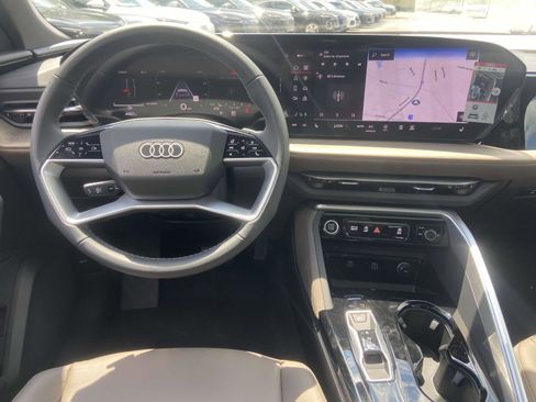 New 2025 Audi Q5 Premium image 14