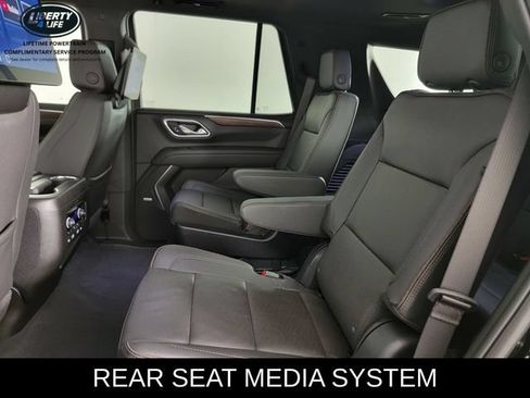 Used 2024 Chevrolet Tahoe High Country AWD/4WD image 17