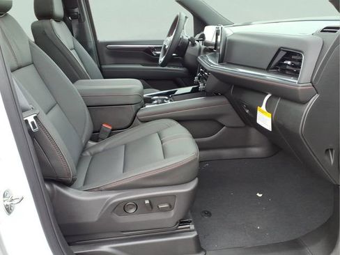 New 2026 Chevrolet Suburban RST w/ RST Capability Package image 24