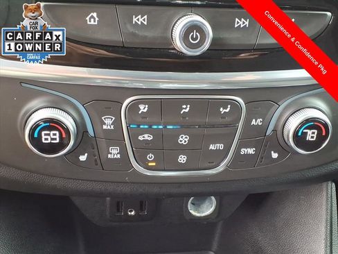 Used 2019 Chevrolet Traverse LT image 21