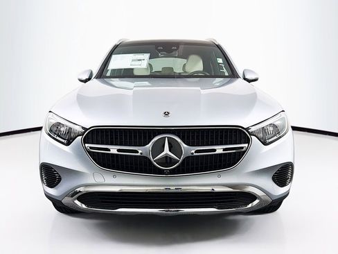 New 2026 Mercedes-Benz GLC 300 4MATIC image 2