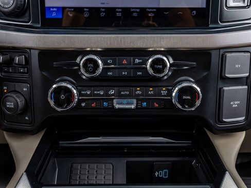 Used 2026 Ford F450 Platinum w/ Platinum Plus Package AWD/4WD image 26