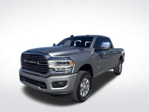 Used 2024 RAM 2500 Laramie AWD/4WD image 1