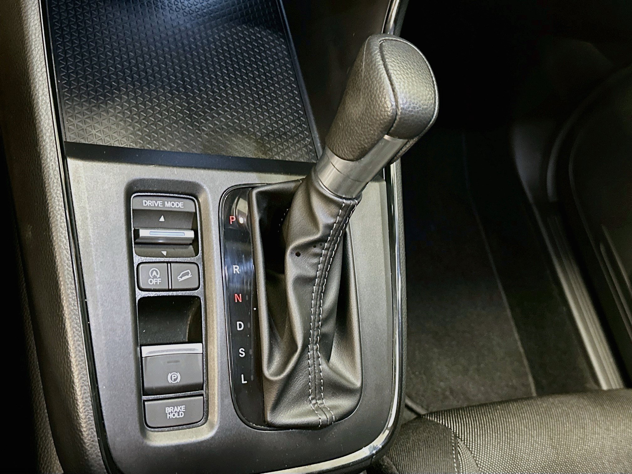 Used 2025 Honda CR-V LX image 24
