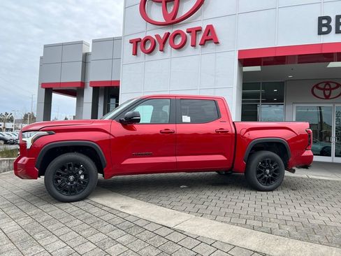 New 2026 Toyota Tundra Limited AWD/4WD image 2