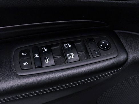 Used 2022 Dodge Durango SXT image 15