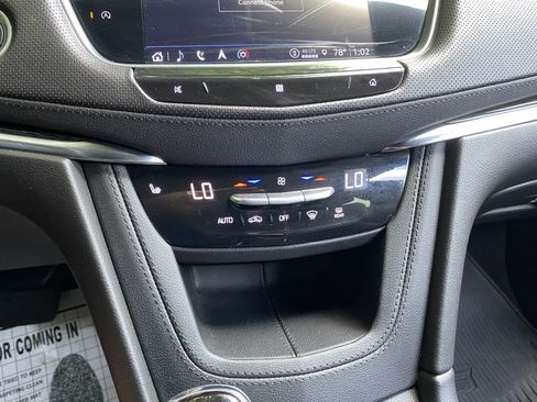 Used 2021 Cadillac XT5 Premium Luxury FWD image 28