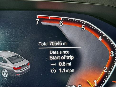 Used 2019 BMW 330i Sedan w/ Convenience Package RWD image 19