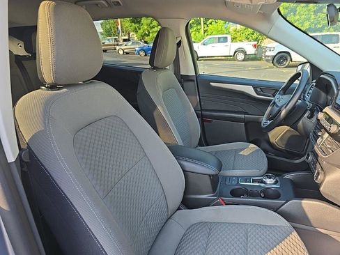 Used 2022 Ford Escape SE w/ Convenience Package image 30