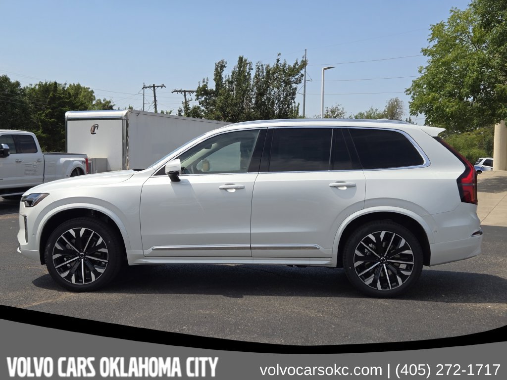 New 2026 Volvo XC90 B5 Plus AWD/4WD image 3