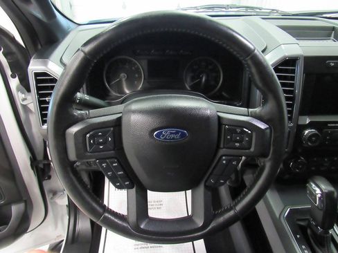 Used 2019 Ford F150 XLT w/ Equipment Group 302A Luxury AWD/4WD image 36