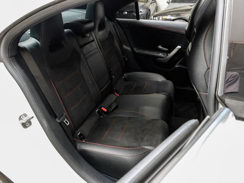Used 2023 Mercedes-Benz CLA 250 4MATIC image 33