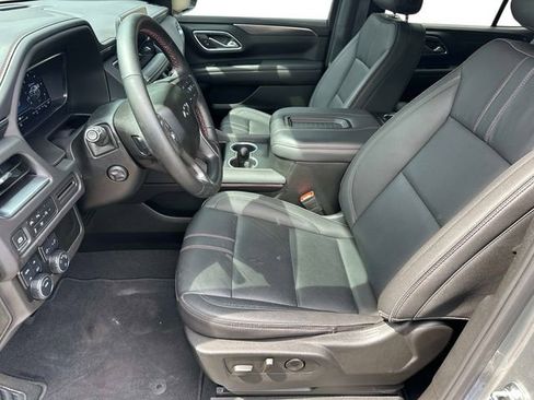 Used 2024 Chevrolet Tahoe RST w/ RST Performance Edition AWD/4WD image 19