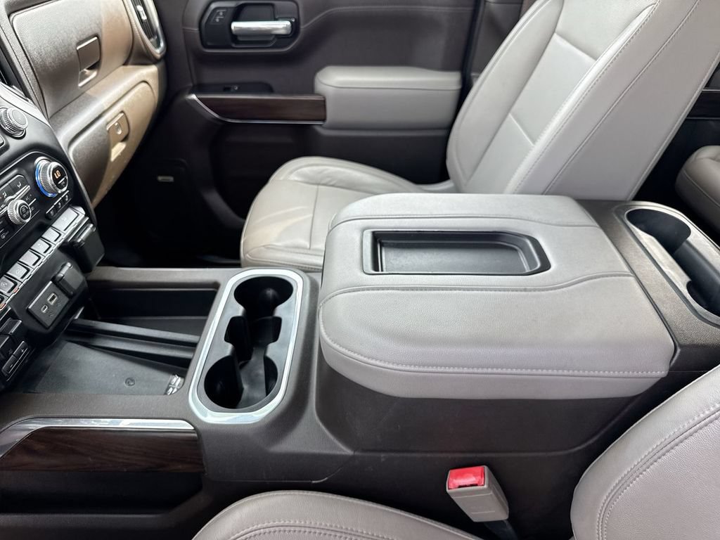 Used 2019 GMC Sierra 1500 SLT w/ SLT Premium Plus Package AWD/4WD image 17
