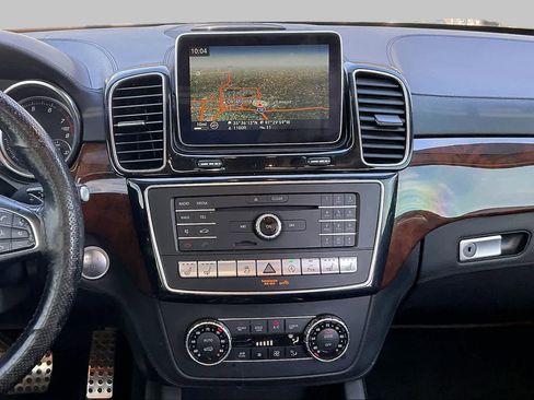 Used 2016 Mercedes-Benz GLE 400 4MATIC image 8