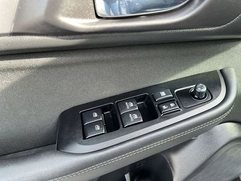 Used 2019 Subaru Outback 2.5i Premium image 17
