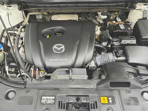 Used 2020 MAZDA CX-5 Touring image 16