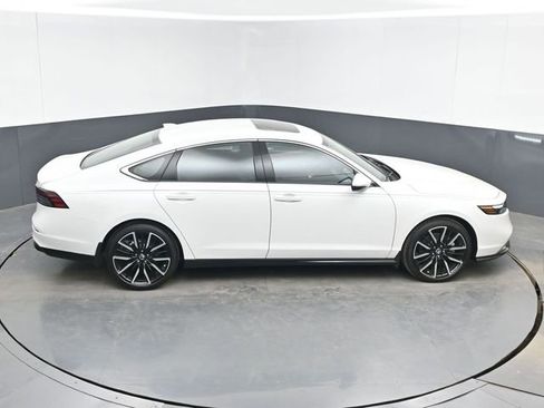 New 2026 Honda Accord Touring image 39