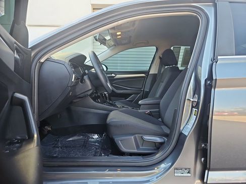 Used 2019 Volkswagen Jetta S w/ Driver Assistance Package FWD image 16