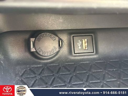 Used 2024 Toyota RAV4 SE w/ Weather & Moonroof Package AWD/4WD image 30